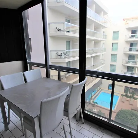 דירה De Standing 100 M2, 100 Metres Croisette
