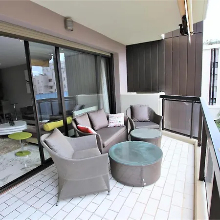 De Standing 100 M2, 100 Metres Croisette Cannes
