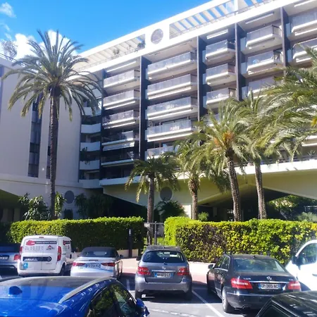 De Standing 100 M2, 100 Metres Croisette Cannes